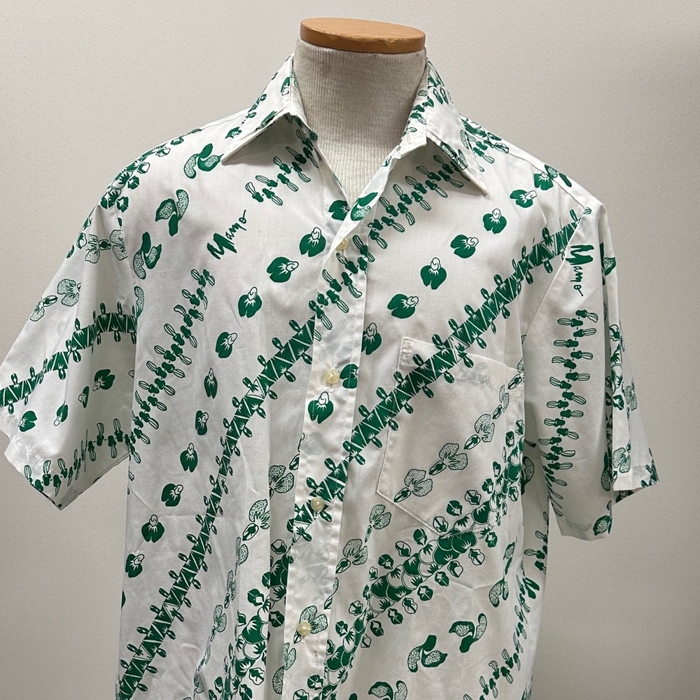 Men's White and Green Graphic Button-Down Shirt